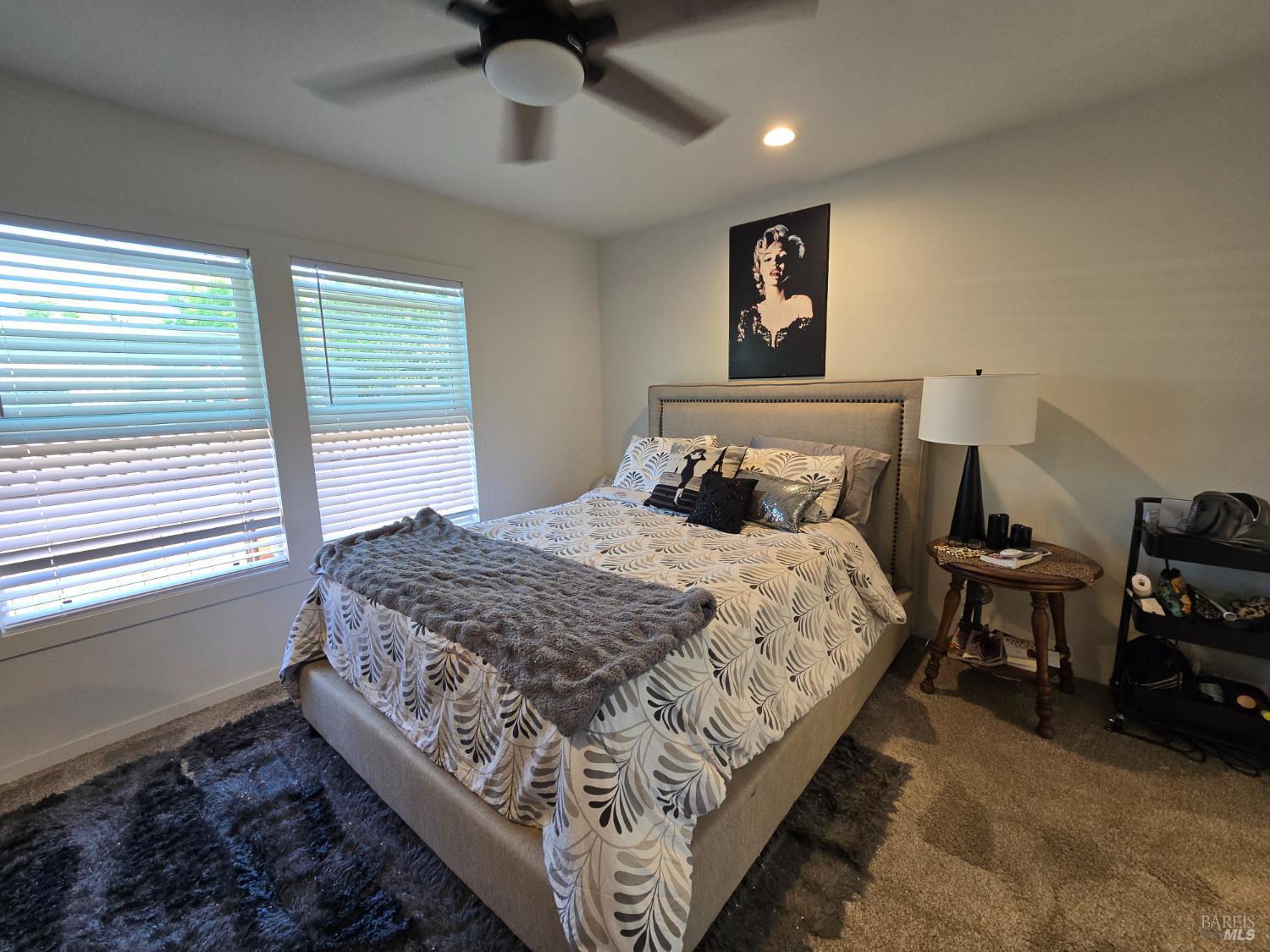 Detail Gallery Image 6 of 26 For 300 Stony Point Rd 403, Petaluma,  CA 94952 - 3 Beds | 2 Baths