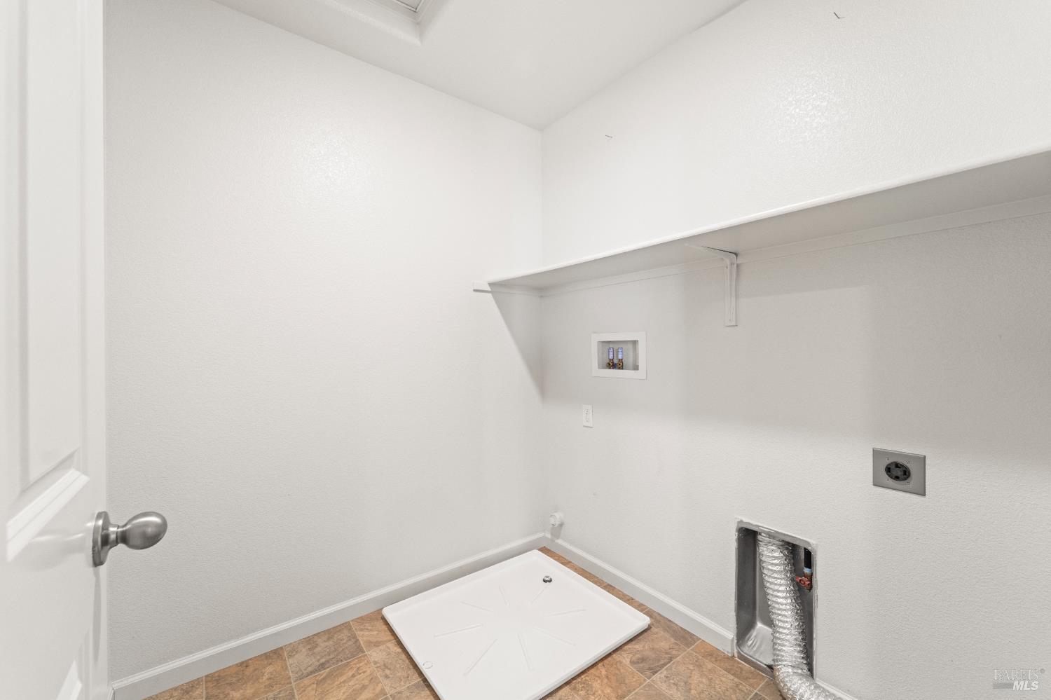 Detail Gallery Image 30 of 42 For 1365 Melvin Jordan Ln, Fairfield,  CA 94533 - 4 Beds | 2/1 Baths