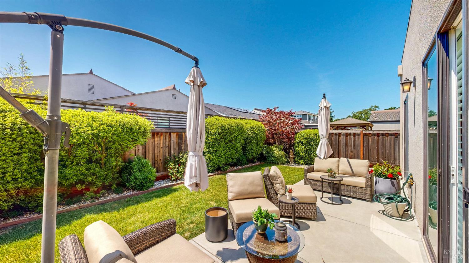 Detail Gallery Image 43 of 49 For 1431 Acorn Way, Windsor,  CA 95492 - 2 Beds | 2 Baths