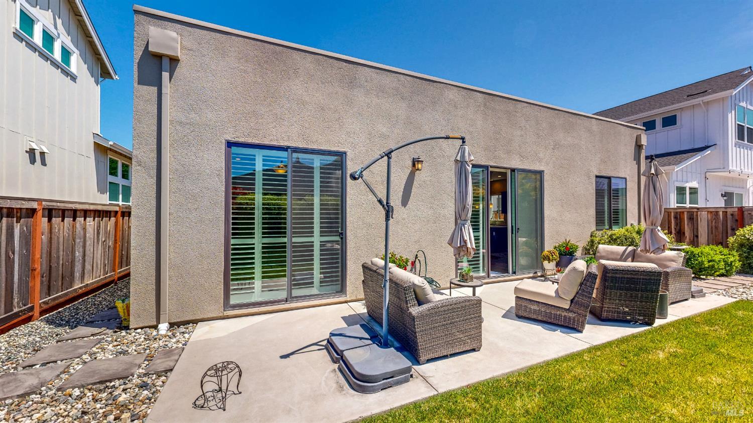 Detail Gallery Image 42 of 49 For 1431 Acorn Way, Windsor,  CA 95492 - 2 Beds | 2 Baths