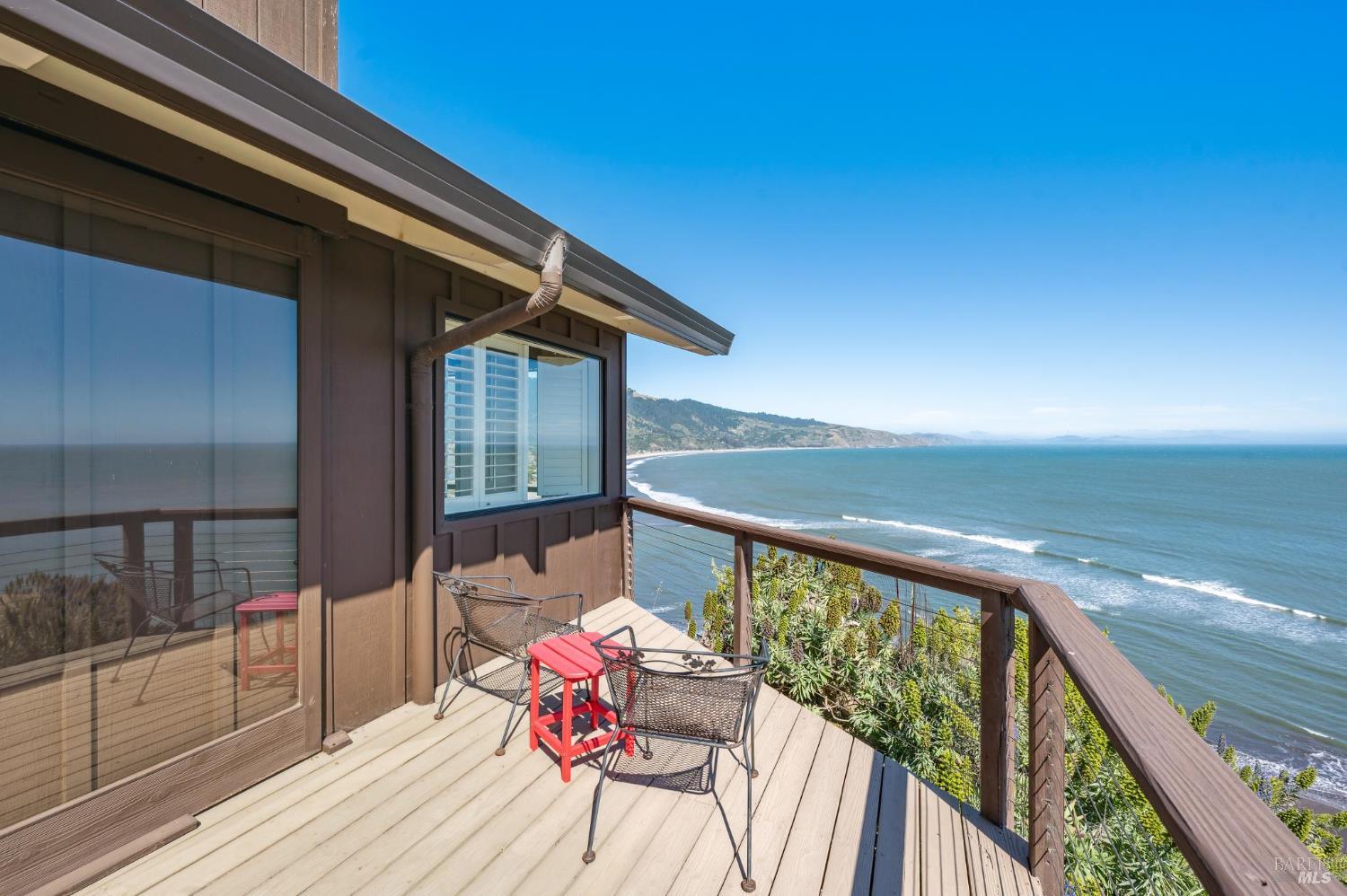 Detail Gallery Image 8 of 52 For 71 Crescente Ave, Bolinas,  CA 94924 - 3 Beds | 2 Baths