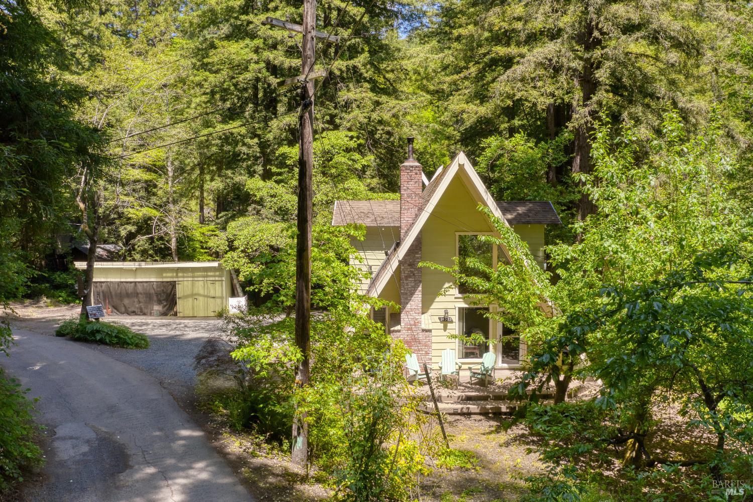 Detail Gallery Image 13 of 27 For 14503 Camino Del Arroyo Rd, Guerneville,  CA 95446 - 2 Beds | 2 Baths