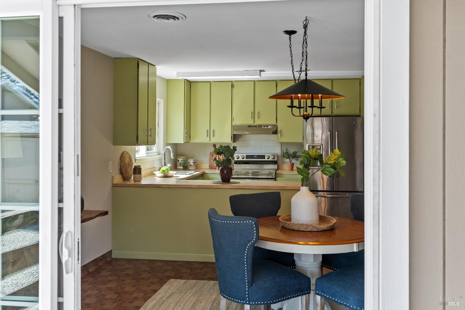 Detail Gallery Image 27 of 39 For 675 Joseph Ct, Napa,  CA 94558 - 3 Beds | 2 Baths