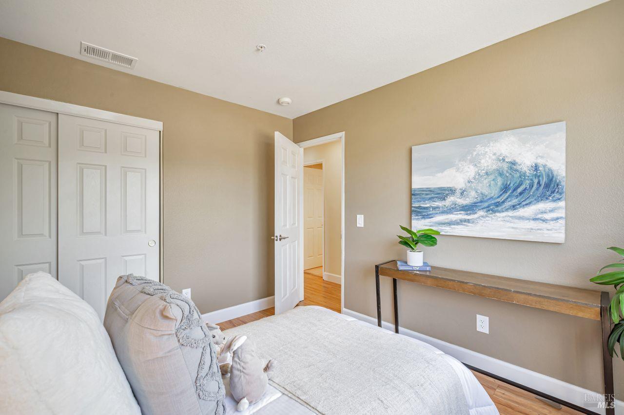 Detail Gallery Image 24 of 44 For 119 Philip Dr, Healdsburg,  CA 95448 - 4 Beds | 2/1 Baths