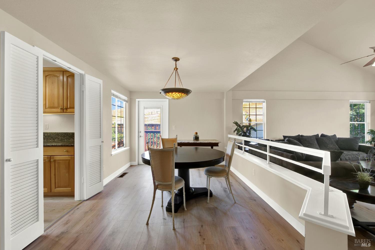 Detail Gallery Image 17 of 80 For 3327 Colonial Ct, Fairfield,  CA 94534 - 4 Beds | 3 Baths