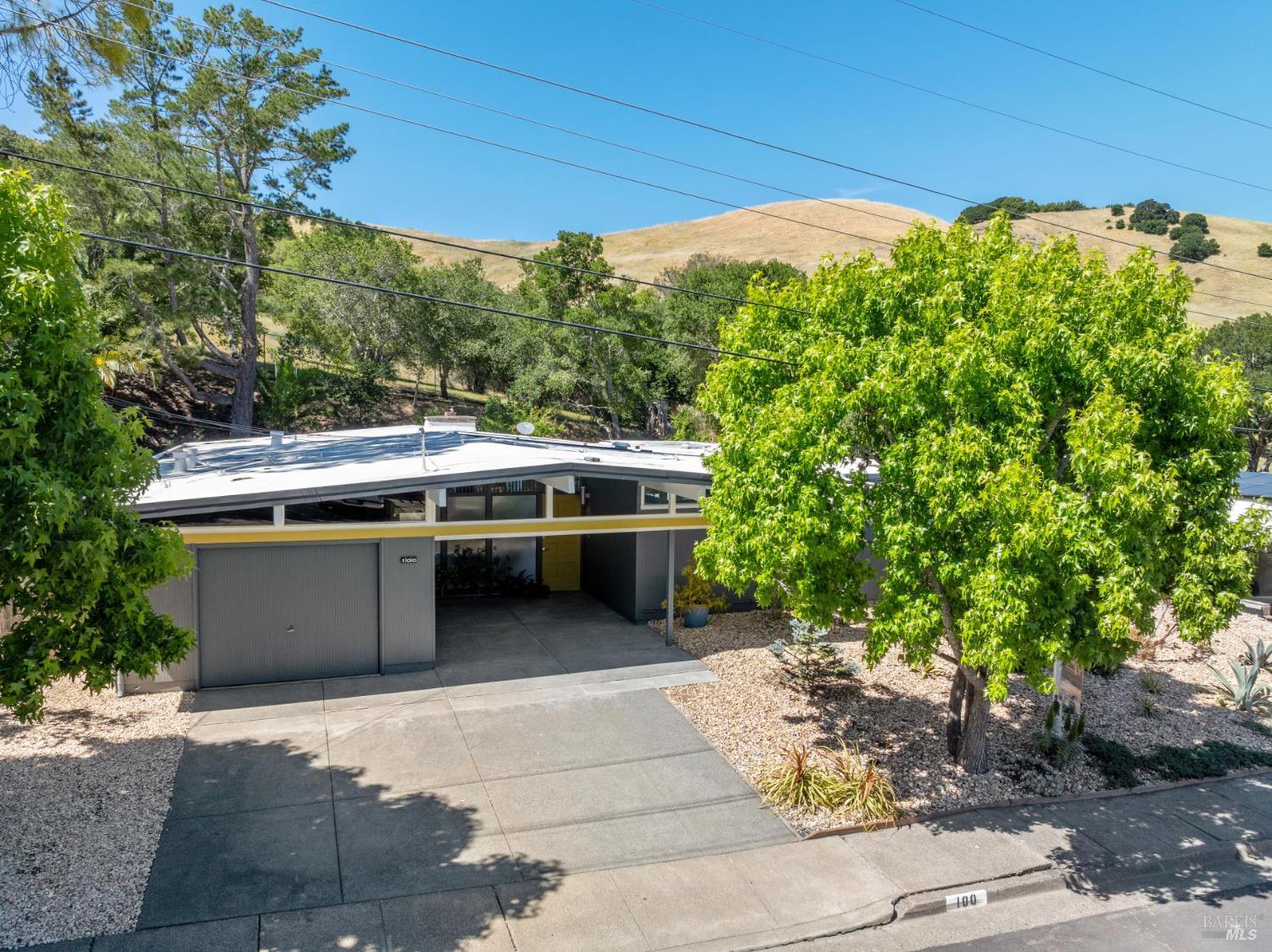Detail Gallery Image 47 of 52 For 100 De La Guerra Rd, San Rafael,  CA 94903 - 4 Beds | 2 Baths