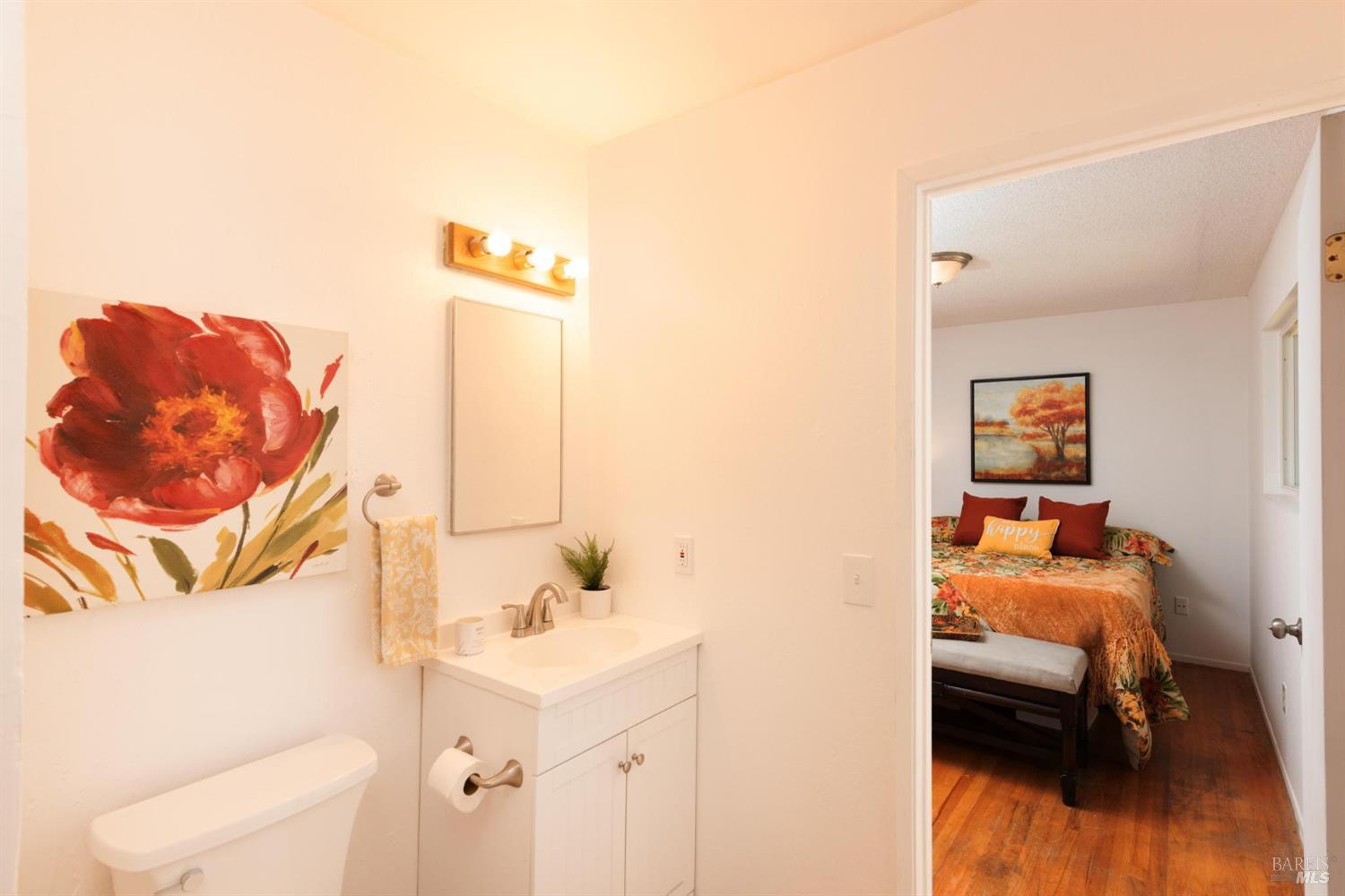Detail Gallery Image 22 of 24 For 556 Baron Dr, Rohnert Park,  CA 94928 - 4 Beds | 2 Baths