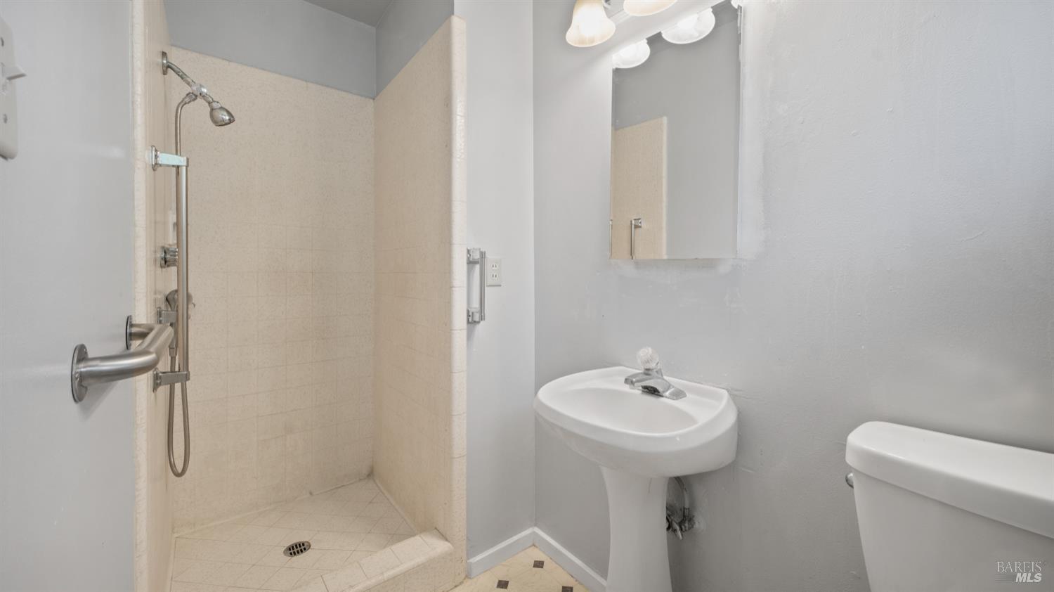 Detail Gallery Image 20 of 33 For 840 Newgate Way, Dixon,  CA 95620 - 3 Beds | 2 Baths