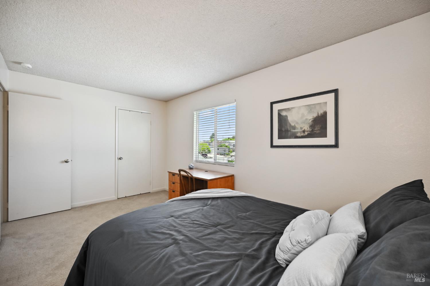 Detail Gallery Image 32 of 39 For 1408 Serpilio Way, Petaluma,  CA 94954 - 3 Beds | 2 Baths