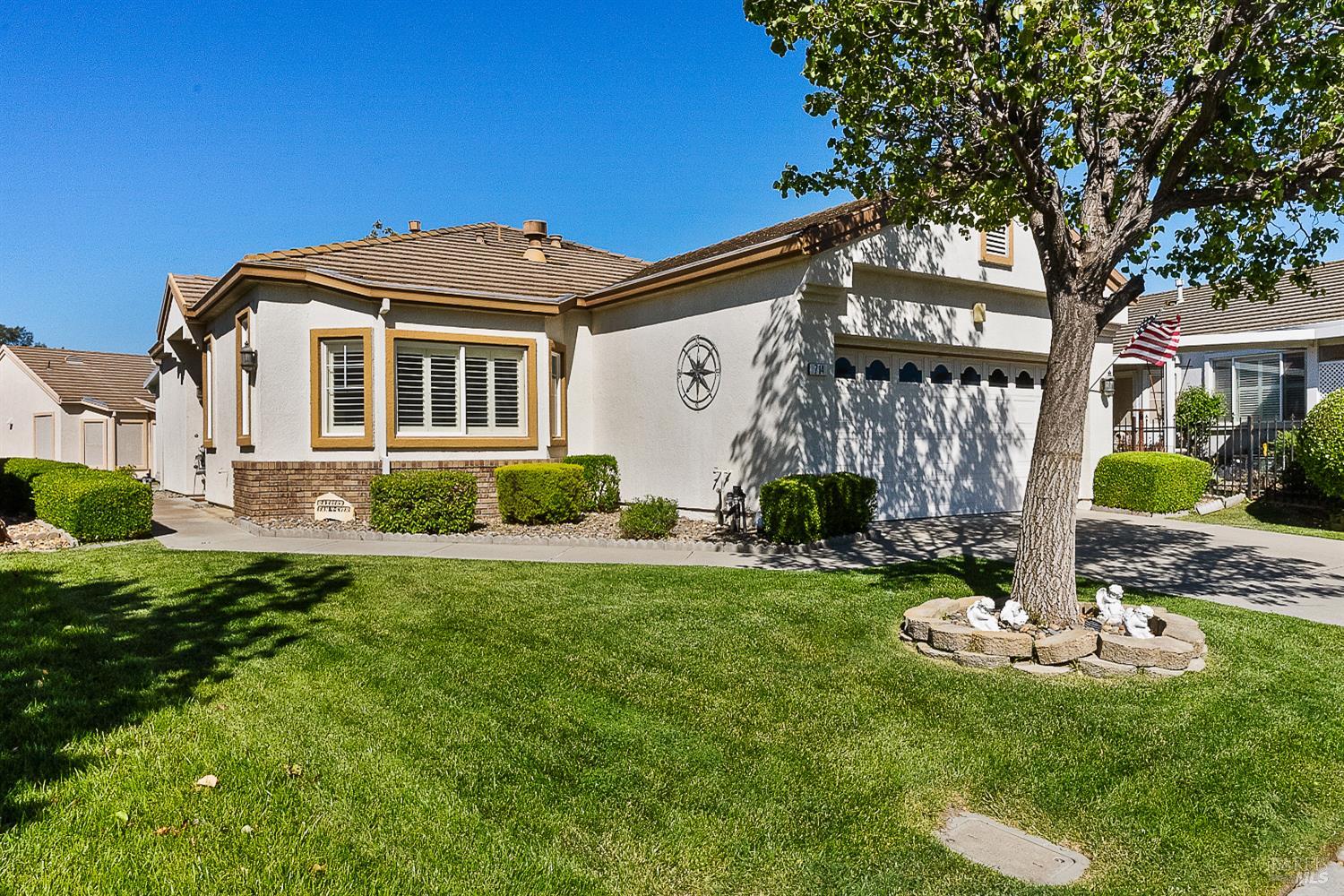 Detail Gallery Image 2 of 30 For 714 Cherry Hills Ln, Rio Vista,  CA 94571 - 2 Beds | 2 Baths