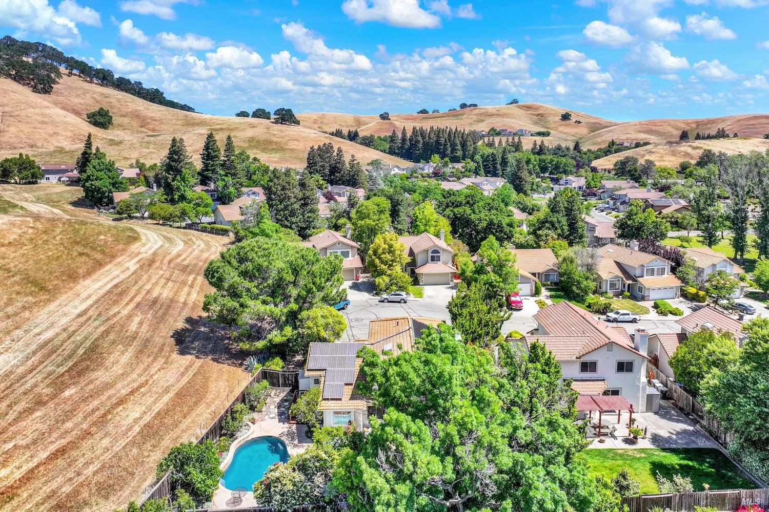 Detail Gallery Image 56 of 80 For 3327 Colonial Ct, Fairfield,  CA 94534 - 4 Beds | 3 Baths