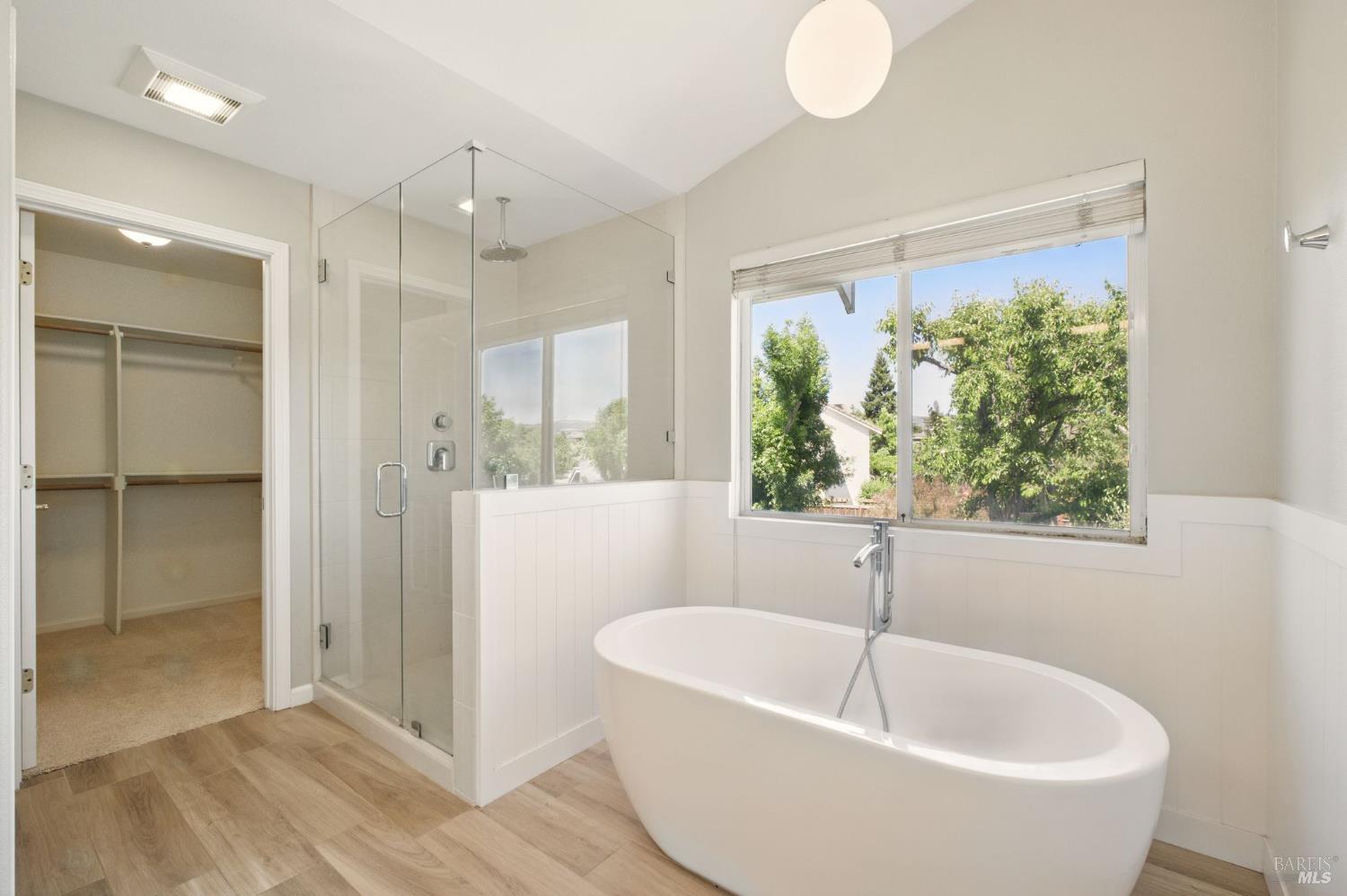 Detail Gallery Image 23 of 49 For 4234 Kingsford Dr, Napa,  CA 94558 - 4 Beds | 2/1 Baths