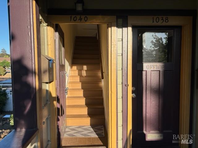 Detail Gallery Image 4 of 29 For 1040 First St, Benicia,  CA 94510 - 3 Beds | 1 Baths