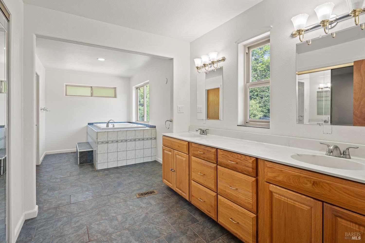 Detail Gallery Image 12 of 30 For 9030 Highway 175 Unkn, Kelseyville,  CA 95451 - 3 Beds | 2 Baths