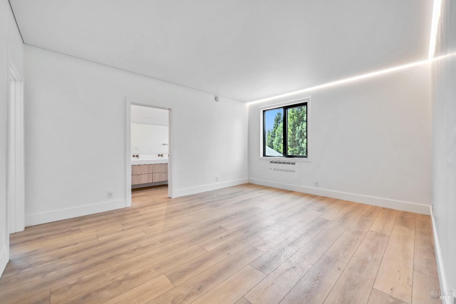 Detail Gallery Image 50 of 61 For 3621 Crown Hill Dr, Santa Rosa,  CA 95404 - 5 Beds | 3/1 Baths