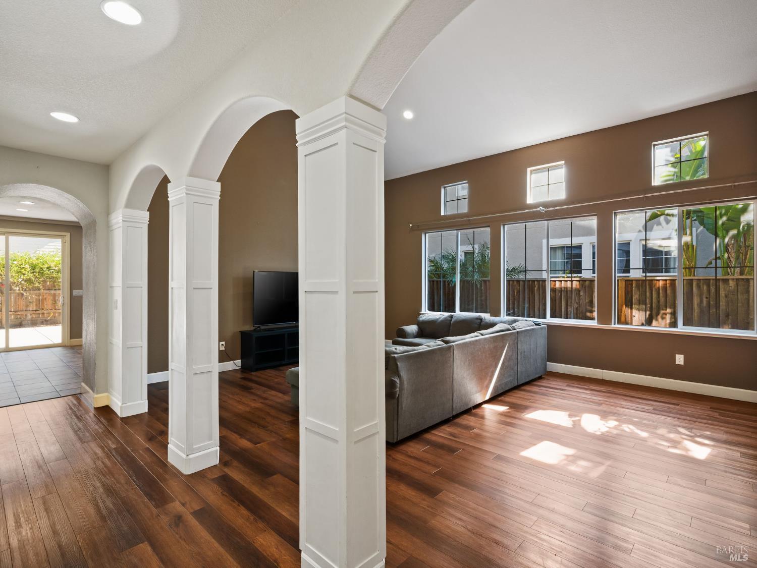 Detail Gallery Image 39 of 72 For 630 Purple Martin Dr, Vacaville,  CA 95687 - 5 Beds | 3/1 Baths