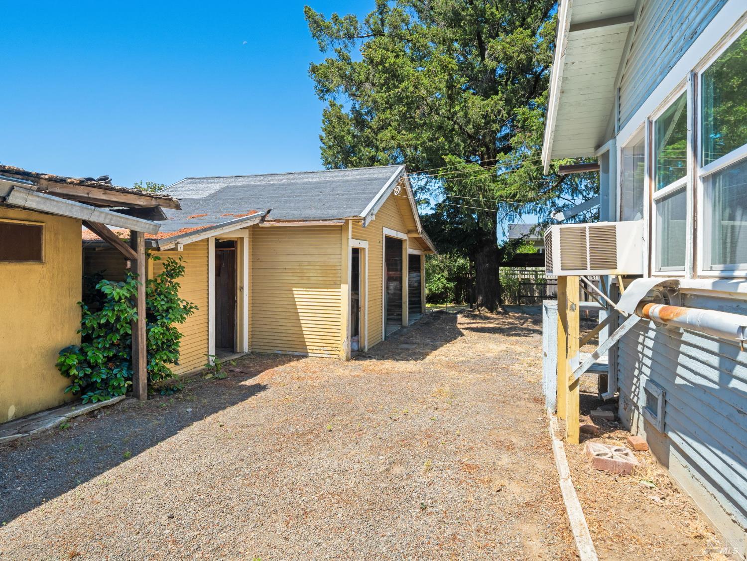 Detail Gallery Image 39 of 52 For 442 Piper St, Healdsburg,  CA 95448 - 3 Beds | 2 Baths