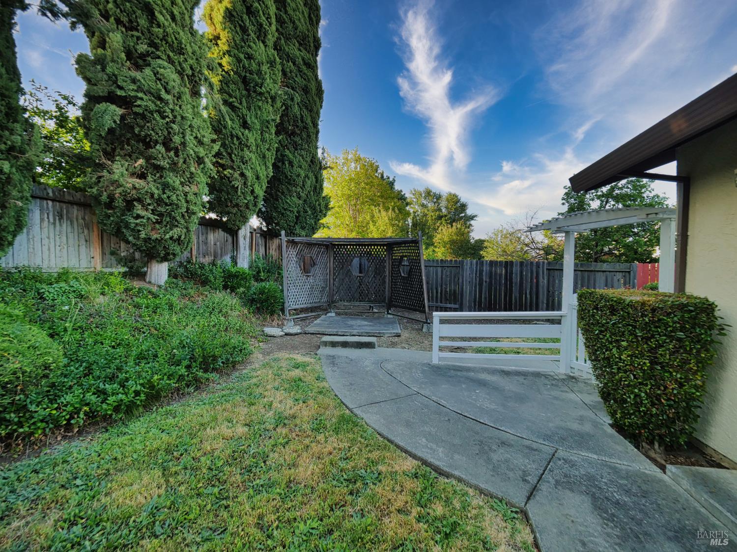 Detail Gallery Image 22 of 30 For 2136 Alturas Ct, Fairfield,  CA 94534 - 3 Beds | 2 Baths