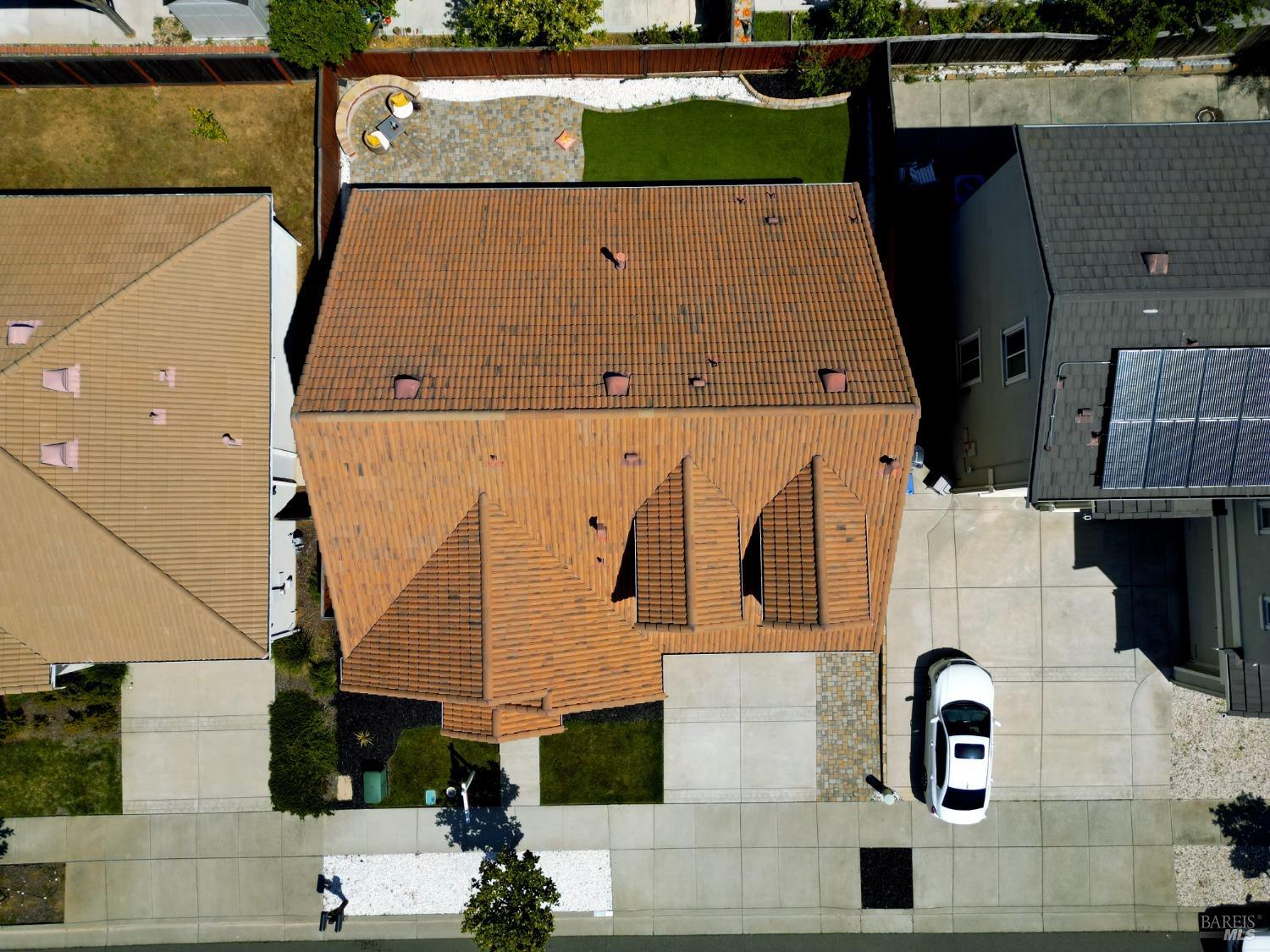 Detail Gallery Image 20 of 64 For 2108 Westphalian Dr, Fairfield,  CA 94534 - 5 Beds | 3 Baths