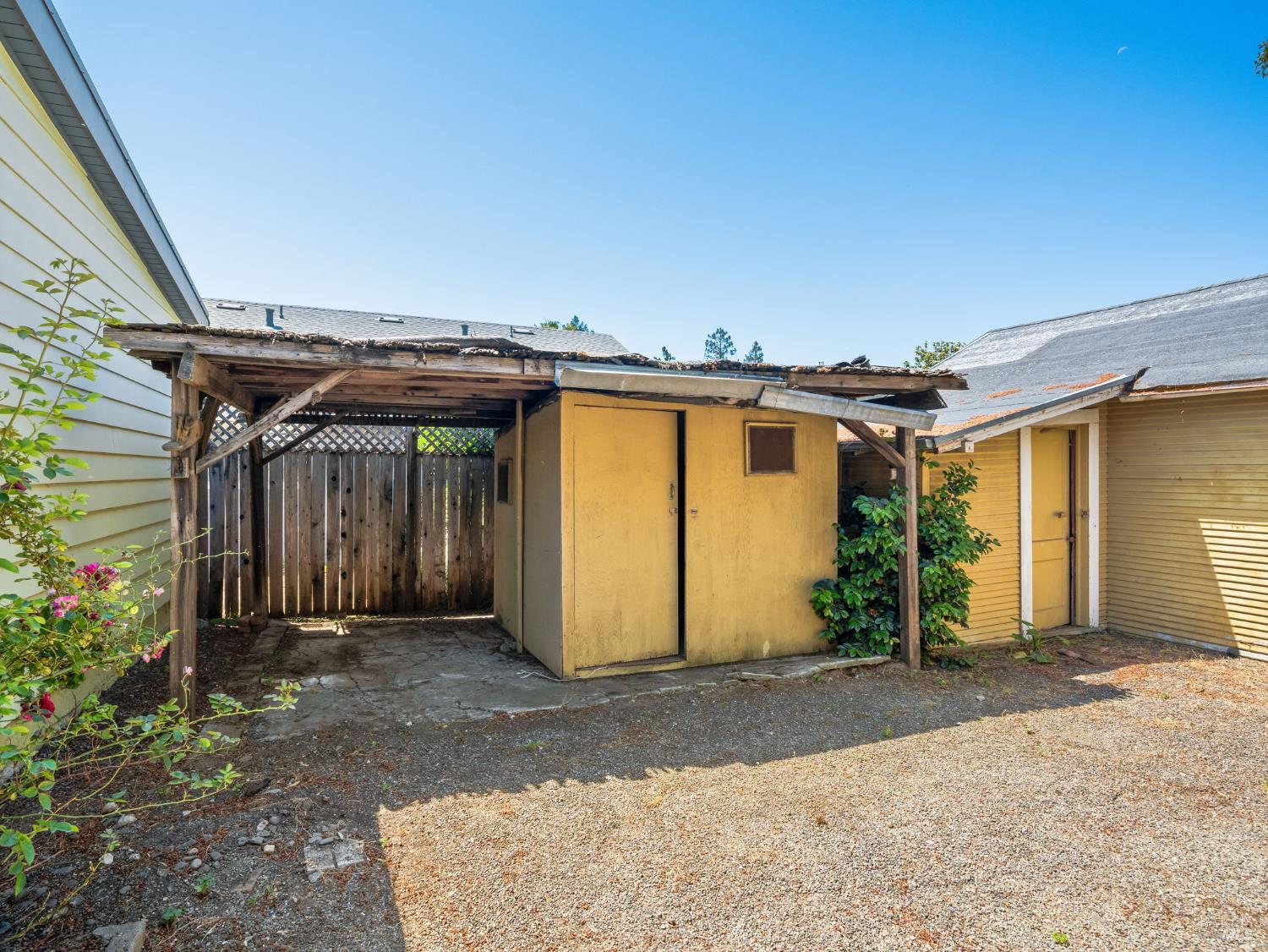 Detail Gallery Image 40 of 52 For 442 Piper St, Healdsburg,  CA 95448 - 3 Beds | 2 Baths