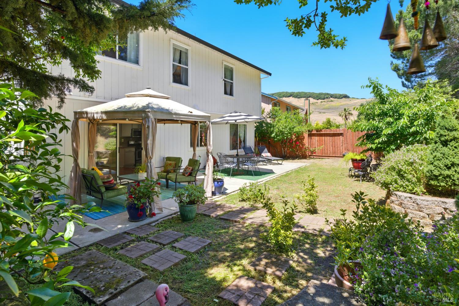 Detail Gallery Image 37 of 49 For 138 Nicole Way, Vallejo,  CA 94589 - 3 Beds | 2/1 Baths