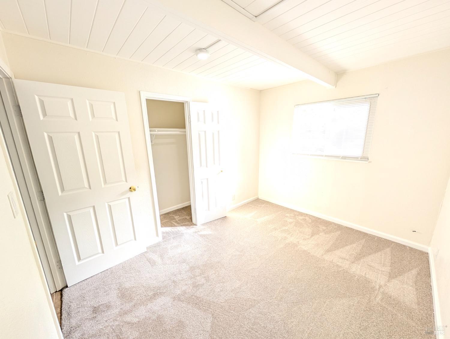 Detail Gallery Image 6 of 10 For 820 Fulton Ave, Vallejo,  CA 94591 - 3 Beds | 1 Baths