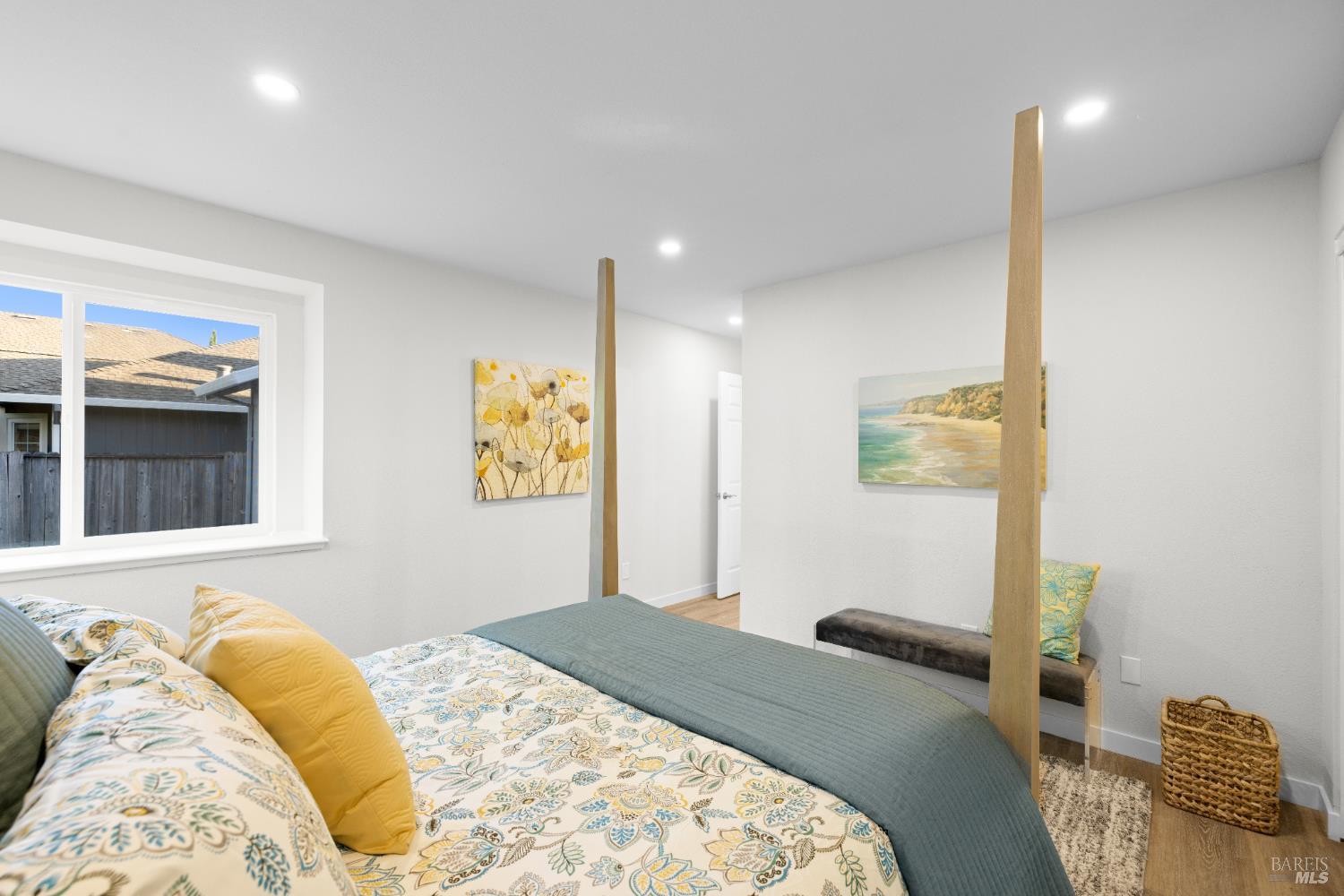 Detail Gallery Image 15 of 23 For 2410 Pinercrest Dr, Santa Rosa,  CA 95403 - 3 Beds | 2 Baths