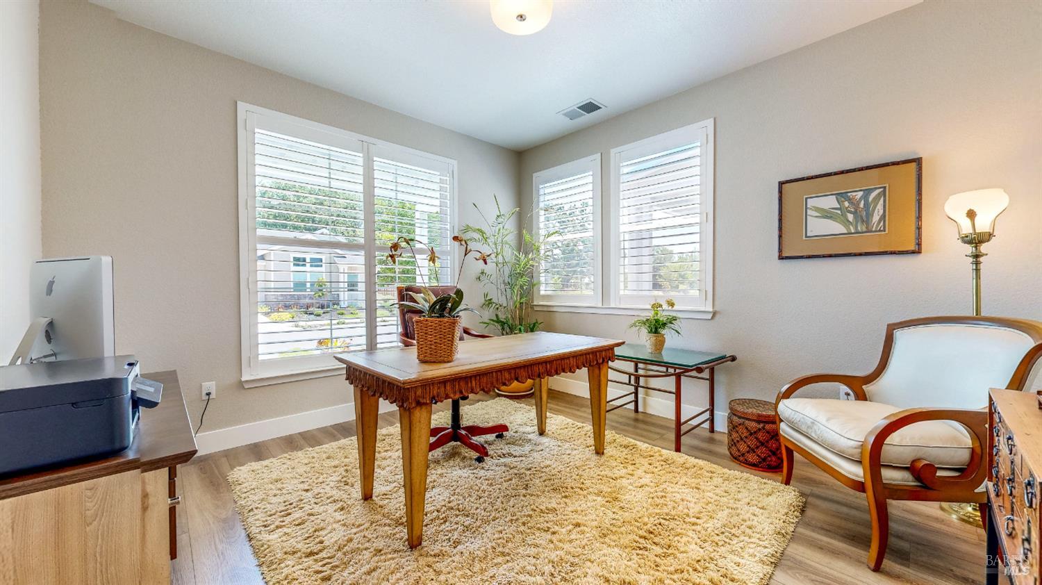 Detail Gallery Image 33 of 49 For 1431 Acorn Way, Windsor,  CA 95492 - 2 Beds | 2 Baths