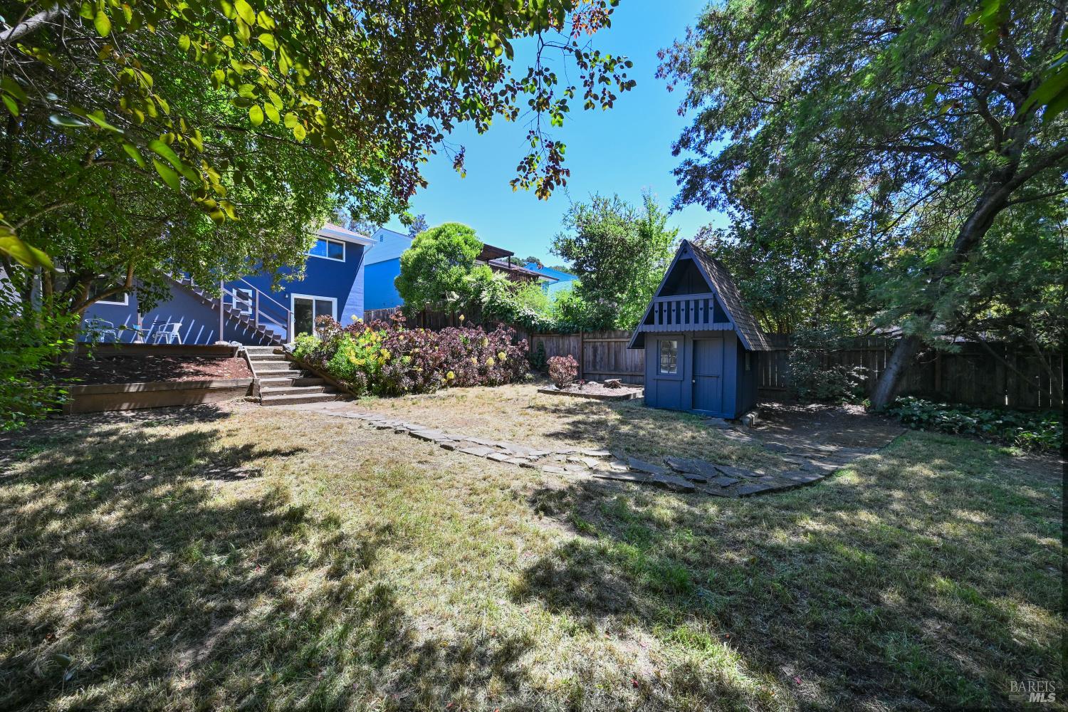 Detail Gallery Image 41 of 44 For 663 Cherry St, Novato,  CA 94945 - 3 Beds | 2 Baths