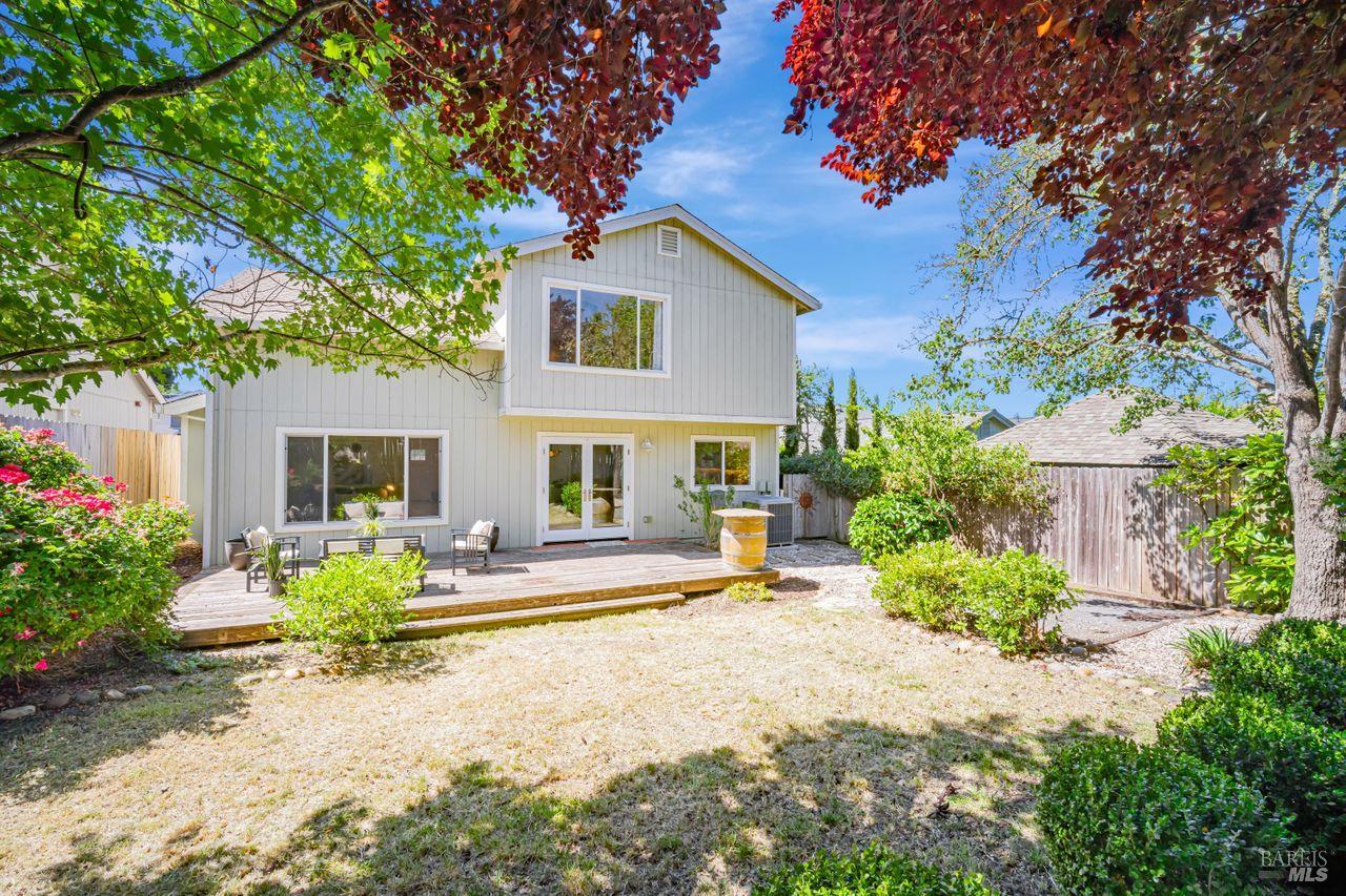 Detail Gallery Image 38 of 44 For 119 Philip Dr, Healdsburg,  CA 95448 - 4 Beds | 2/1 Baths