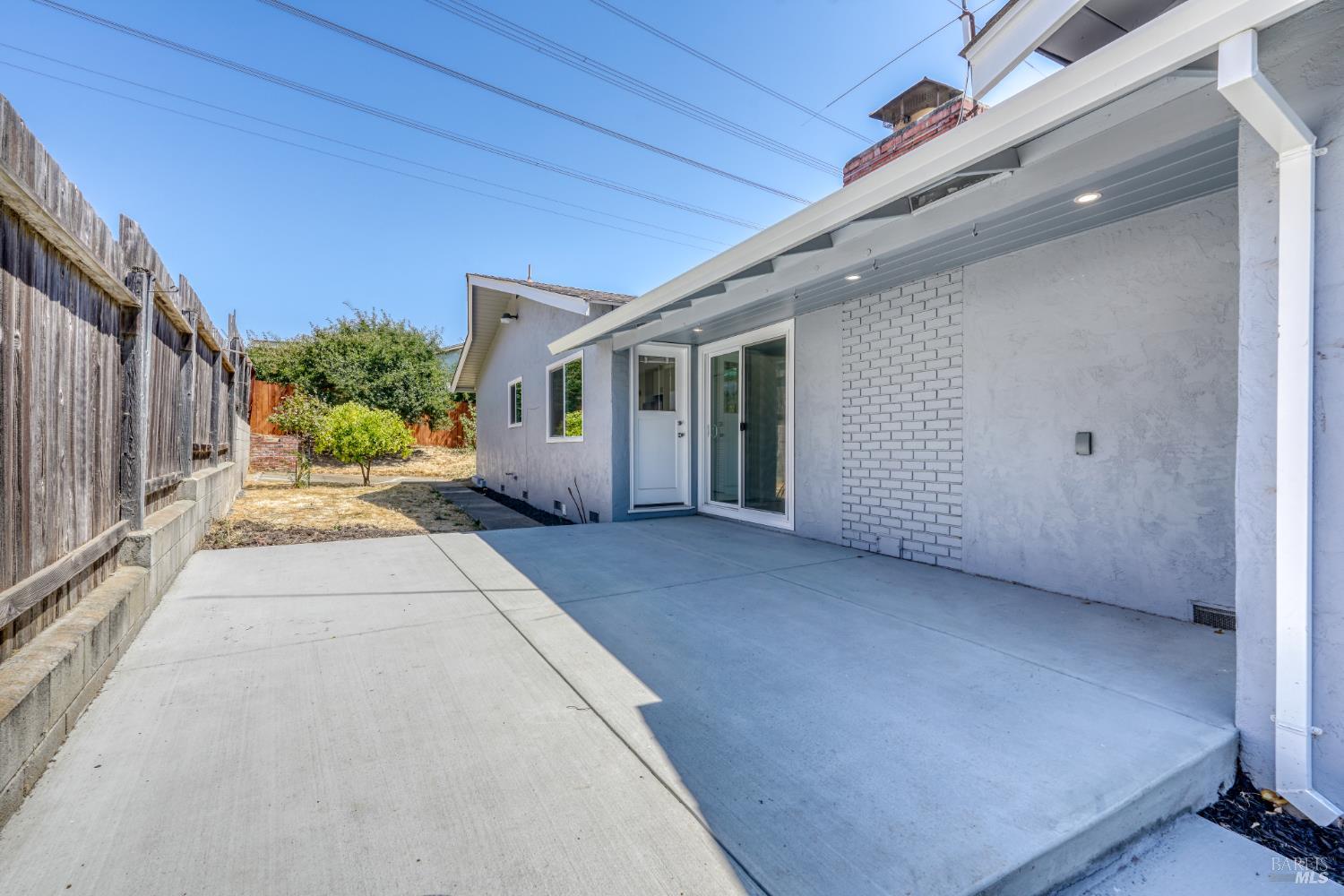 Detail Gallery Image 15 of 23 For 1004 Fulton Ave, Vallejo,  CA 94591 - 3 Beds | 2 Baths