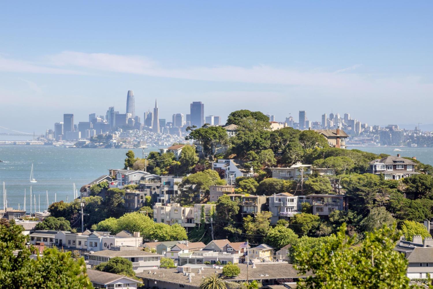 Detail Gallery Image 5 of 46 For 15 Harbor Oak Dr #12,  Tiburon,  CA 94920 - 2 Beds | 2 Baths