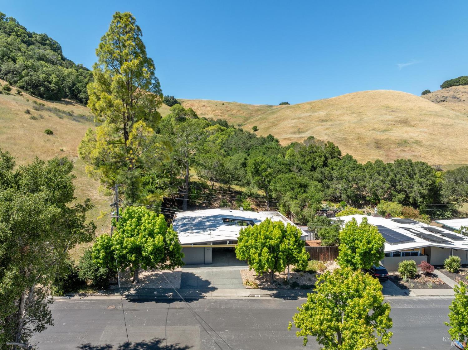 Detail Gallery Image 48 of 52 For 100 De La Guerra Rd, San Rafael,  CA 94903 - 4 Beds | 2 Baths