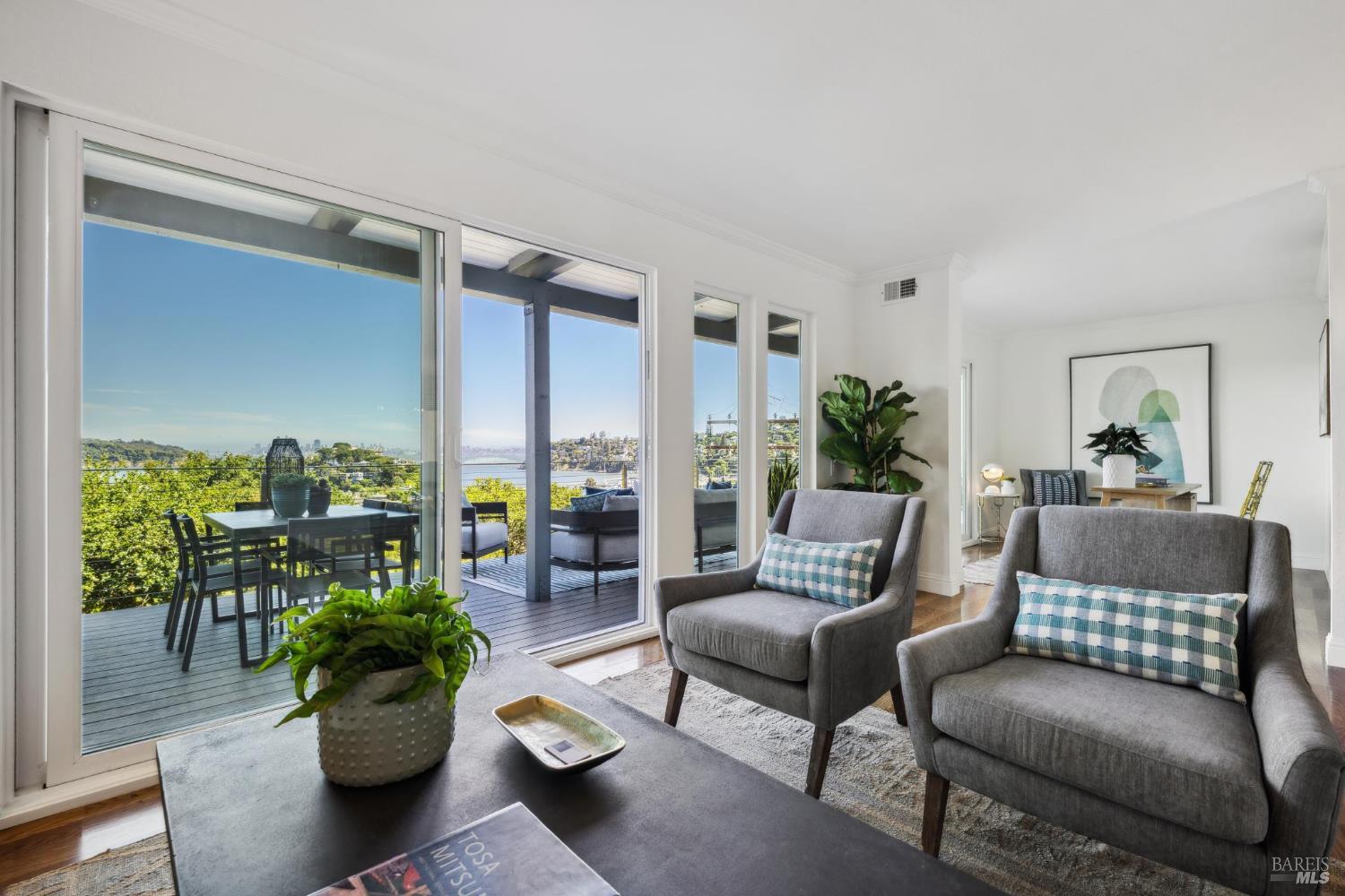 Detail Gallery Image 1 of 46 For 15 Harbor Oak Dr #12,  Tiburon,  CA 94920 - 2 Beds | 2 Baths