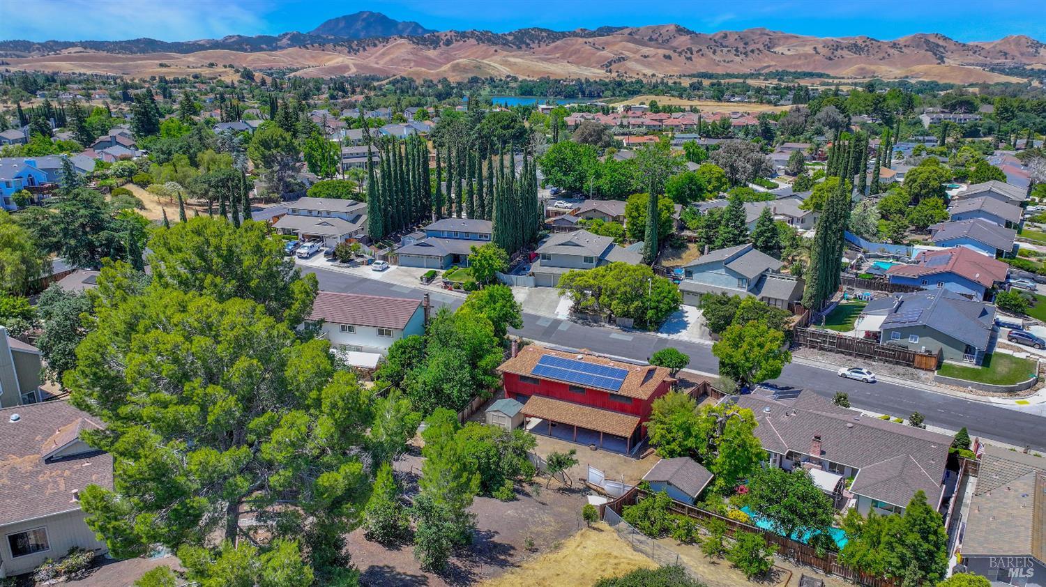 Detail Gallery Image 38 of 45 For 4009 Rimrock Dr, Antioch,  CA 94509 - 4 Beds | 2/1 Baths