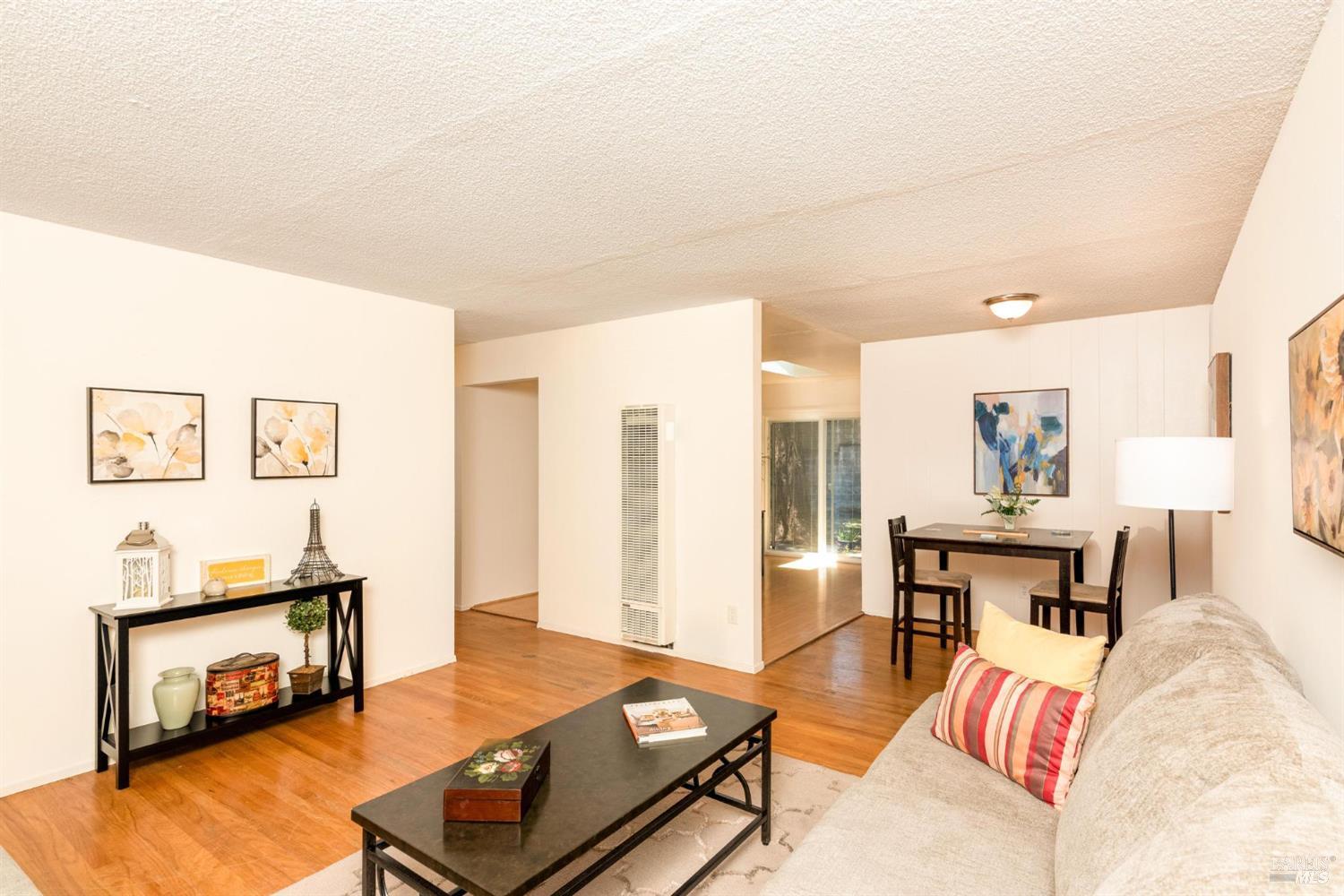 Detail Gallery Image 2 of 24 For 556 Baron Dr, Rohnert Park,  CA 94928 - 4 Beds | 2 Baths
