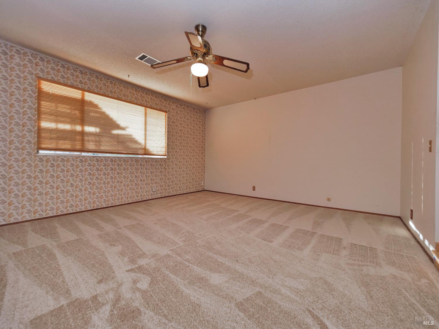 Detail Gallery Image 8 of 30 For 2136 Alturas Ct, Fairfield,  CA 94534 - 3 Beds | 2 Baths