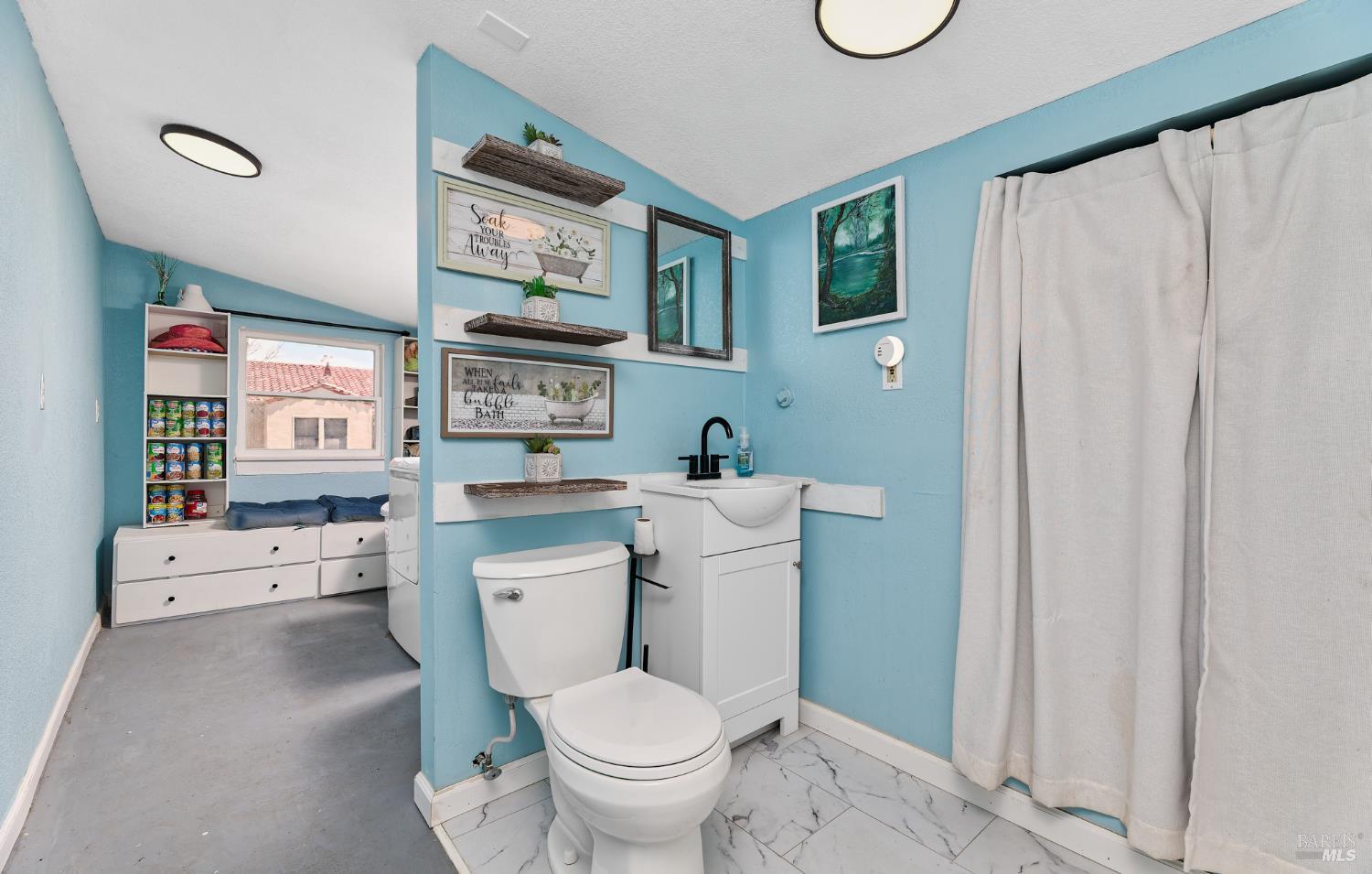 Detail Gallery Image 22 of 28 For 46 N 4th St, Rio Vista,  CA 94571 - 2 Beds | 1/1 Baths