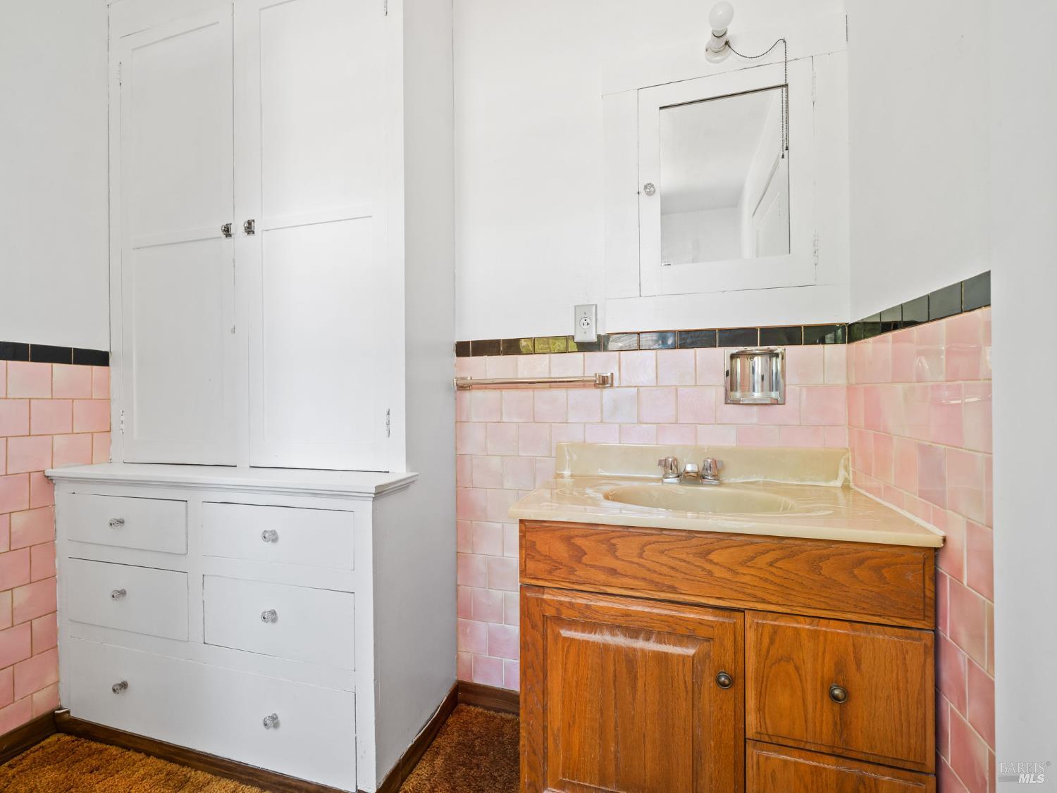 Detail Gallery Image 23 of 52 For 442 Piper St, Healdsburg,  CA 95448 - 3 Beds | 2 Baths