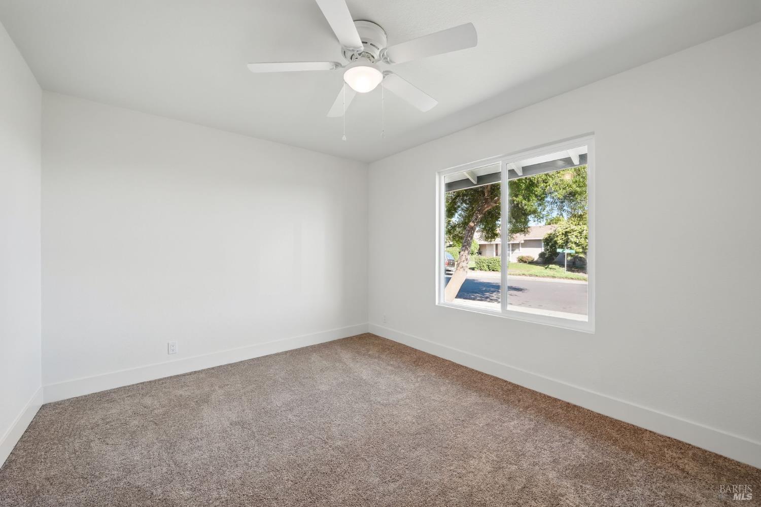 Detail Gallery Image 16 of 28 For 2790 Vista Grande Unkn, Fairfield,  CA 94534 - 3 Beds | 2 Baths