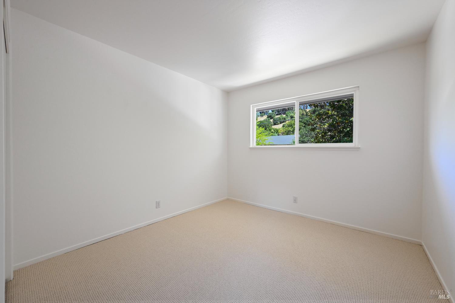 Detail Gallery Image 26 of 44 For 663 Cherry St, Novato,  CA 94945 - 3 Beds | 2 Baths