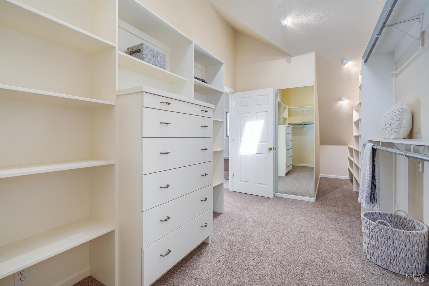 Detail Gallery Image 36 of 54 For 466 Pratt Ave, Saint Helena,  CA 94574 - 4 Beds | 4/1 Baths