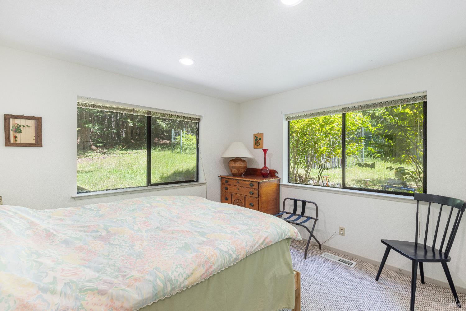 Detail Gallery Image 19 of 44 For 22111 Umland Cir, Jenner,  CA 95450 - 3 Beds | 2 Baths