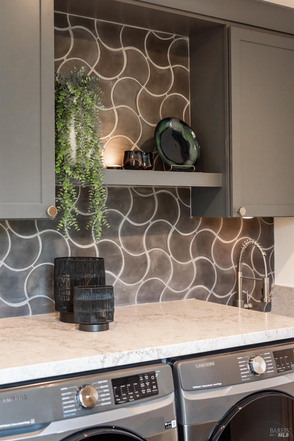 Detail Gallery Image 59 of 99 For 681 S Fitch Mountain Rd, Healdsburg,  CA 95448 - 5 Beds | 4 Baths