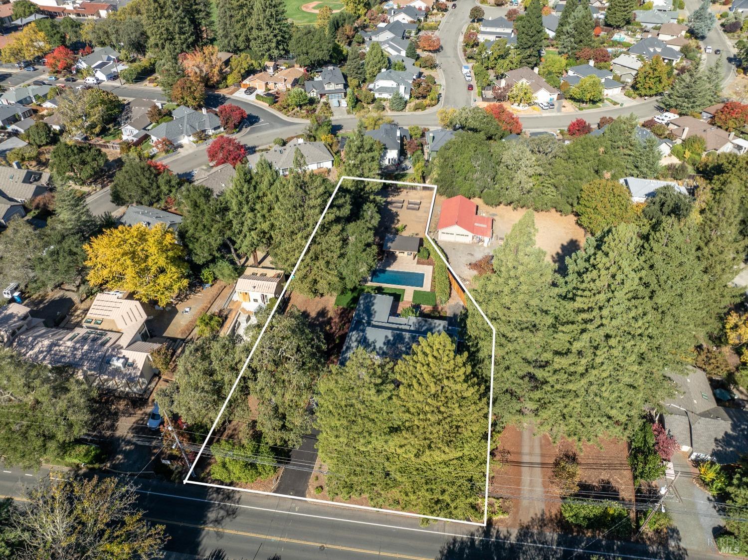 Detail Gallery Image 93 of 99 For 681 S Fitch Mountain Rd, Healdsburg,  CA 95448 - 5 Beds | 4 Baths