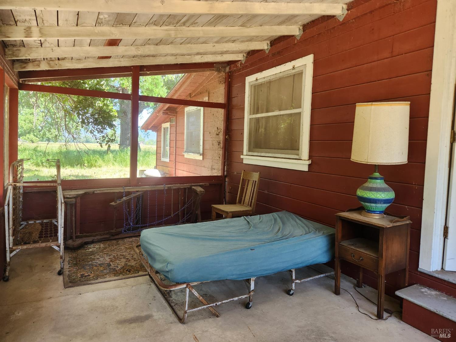 Detail Gallery Image 16 of 21 For 25500 Fairbanks Ln, Covelo,  CA 95428 - 1 Beds | 1 Baths