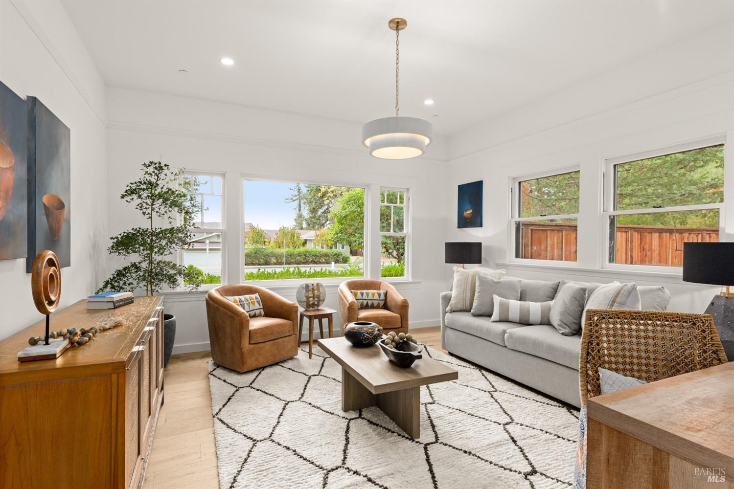 Detail Gallery Image 42 of 99 For 681 S Fitch Mountain Rd, Healdsburg,  CA 95448 - 5 Beds | 4 Baths
