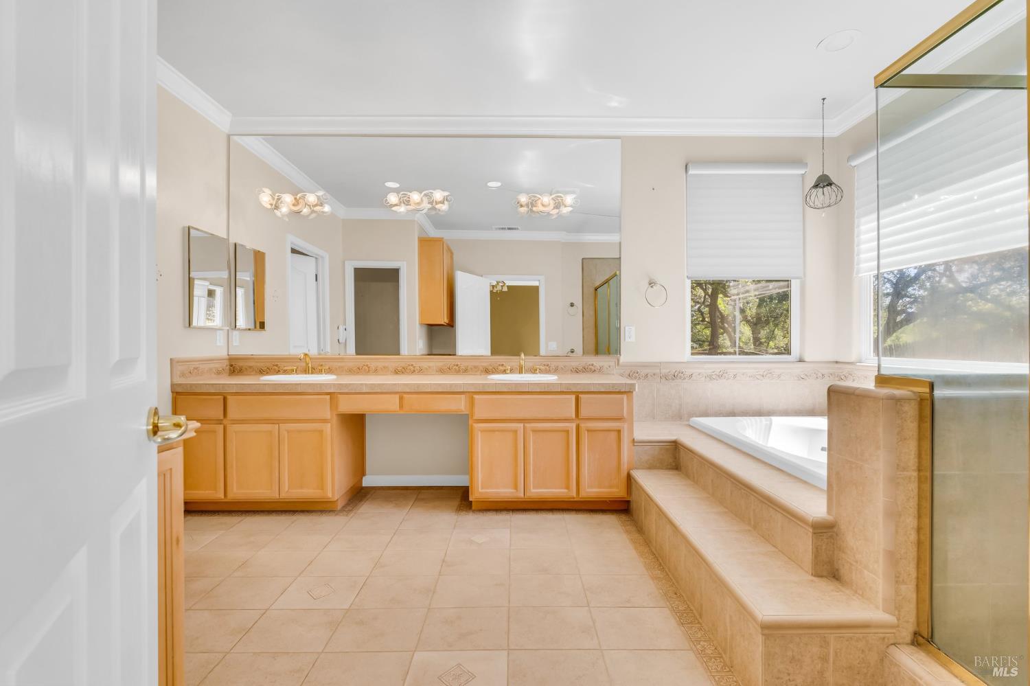 Detail Gallery Image 30 of 58 For 3431 Terra Linda Dr, Santa Rosa,  CA 95404 - 3 Beds | 3/1 Baths