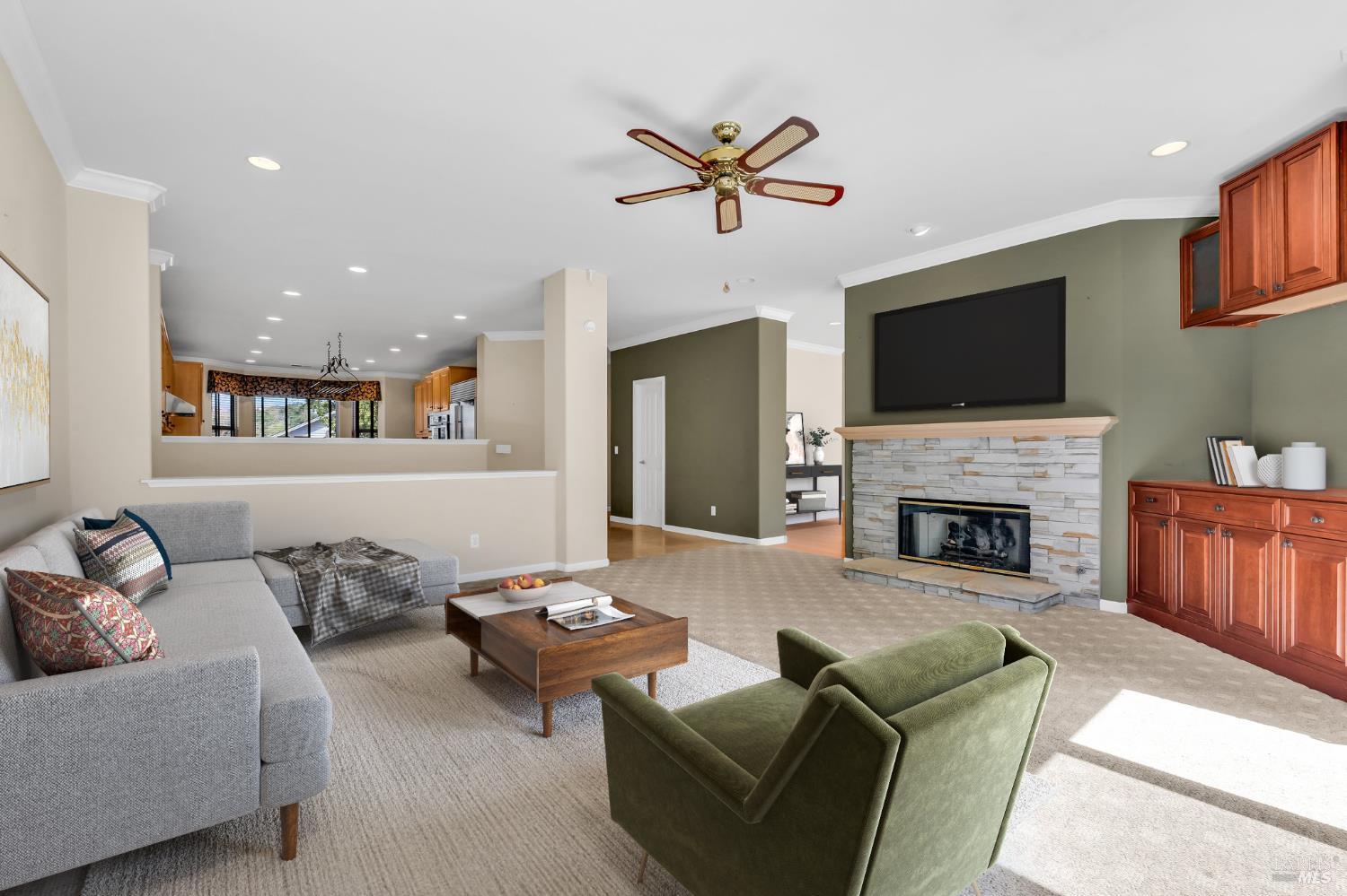 Detail Gallery Image 15 of 58 For 3431 Terra Linda Dr, Santa Rosa,  CA 95404 - 3 Beds | 3/1 Baths