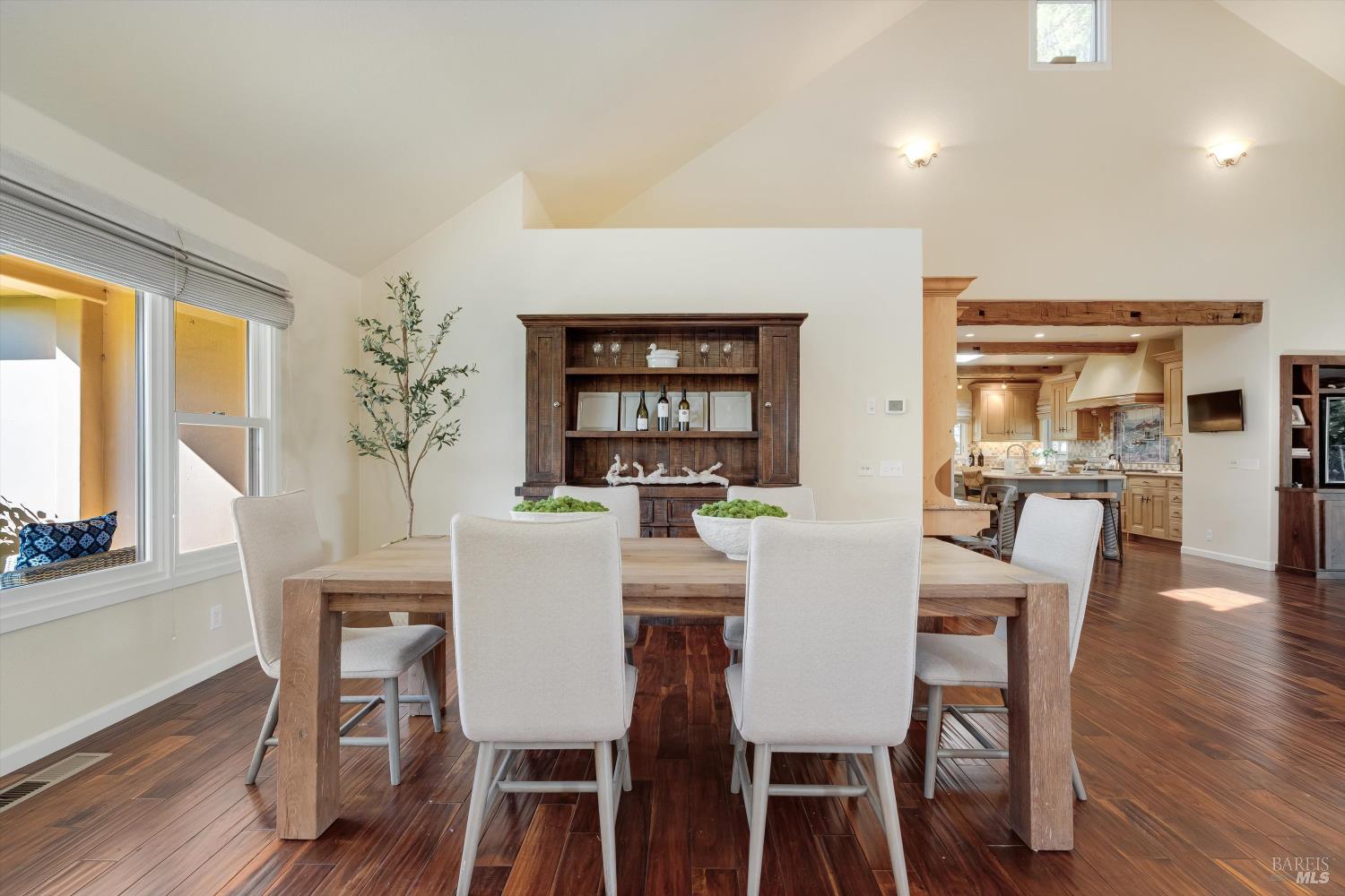 Detail Gallery Image 7 of 54 For 466 Pratt Ave, Saint Helena,  CA 94574 - 4 Beds | 4/1 Baths